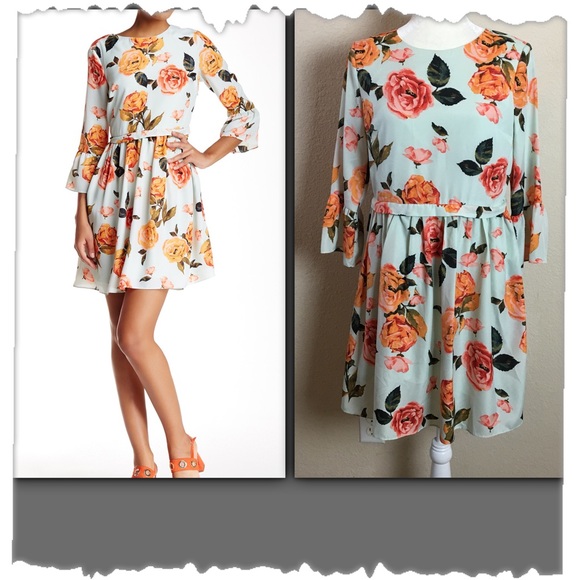 CeCe Dresses & Skirts - CeCe by Cynthia Steffe Kitty Bell Sleeve Dress